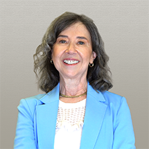Photo of Linda Solash-Reed
